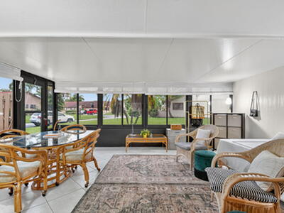 15 Farnworth Drive, Boynton Beach, FL 33426