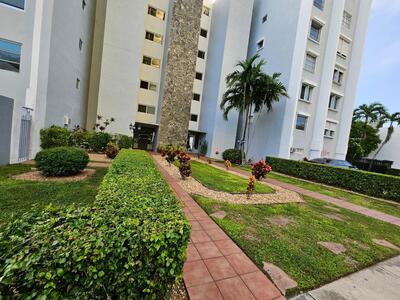 2530 SW 3rd Avenue, Miami, FL 33129