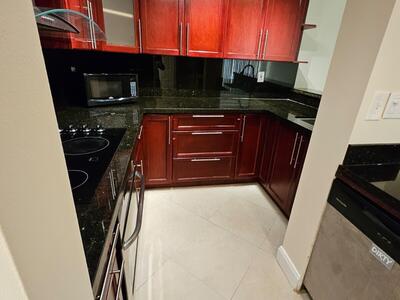 2530 SW 3rd Avenue, Miami, FL 33129