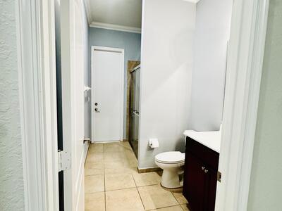 1807 Berkshire Circle SW, Vero Beach, FL 32968