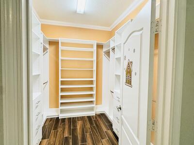 1807 Berkshire Circle SW, Vero Beach, FL 32968