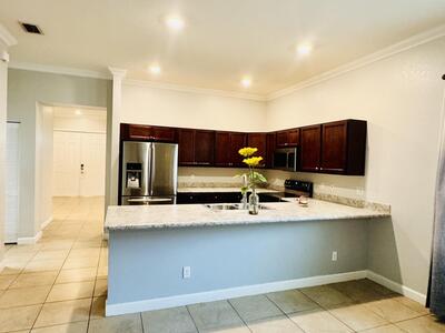 1807 Berkshire Circle SW, Vero Beach, FL 32968