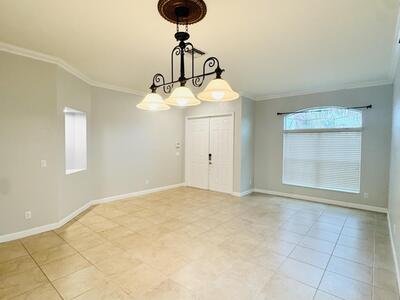 1807 Berkshire Circle SW, Vero Beach, FL 32968