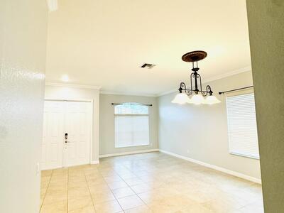 1807 Berkshire Circle SW, Vero Beach, FL 32968