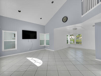 2865 NW 68th Lane, Margate, FL 33063