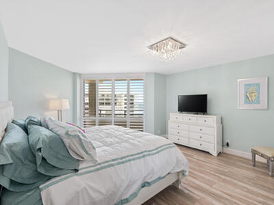 3560 S Ocean Boulevard, South Palm Beach, FL 33480