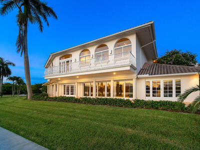 66 Harbour Drive N, Ocean Ridge, FL 33435