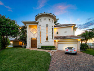 66 Harbour Drive N, Ocean Ridge, FL 33435