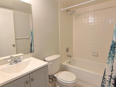 719 Gardens Drive, Pompano Beach, FL 33069