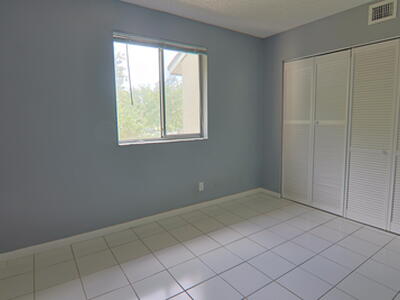 719 Gardens Drive, Pompano Beach, FL 33069