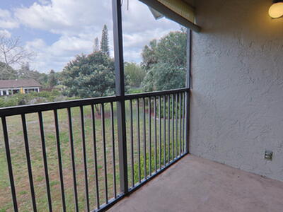 719 Gardens Drive, Pompano Beach, FL 33069