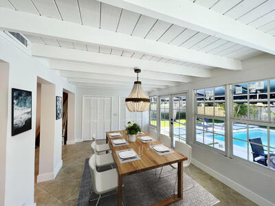 360 Alhambra Place, West Palm Beach, FL 33405