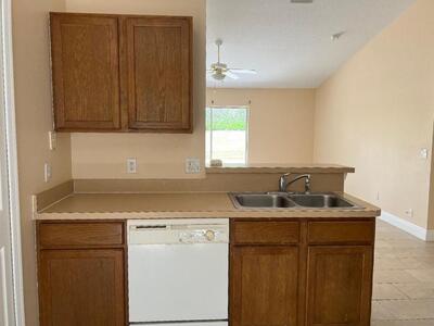 355 SW Fairway Avenue, Port Saint Lucie, FL 34983