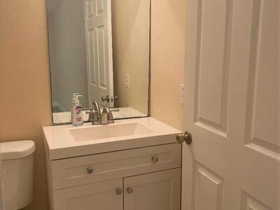 355 SW Fairway Avenue, Port Saint Lucie, FL 34983