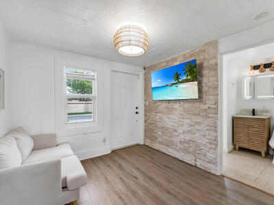 308 SW 1st Street, Delray Beach, FL 33444