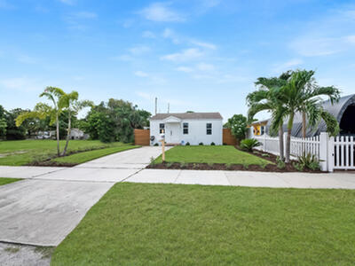 308 SW 1st Street, Delray Beach, FL 33444