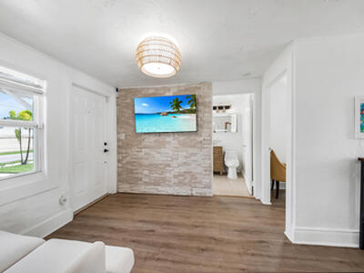 308 SW 1st Street, Delray Beach, FL 33444