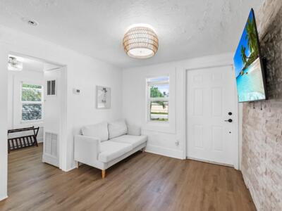 308 SW 1st Street, Delray Beach, FL 33444