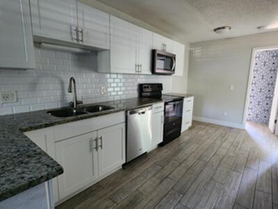 2050 Oleander Boulevard, Fort Pierce, FL 34950