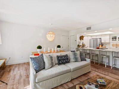 13334 Polo Club Road, Wellington, FL 33414