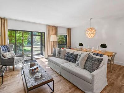 13334 Polo Club Road, Wellington, FL 33414