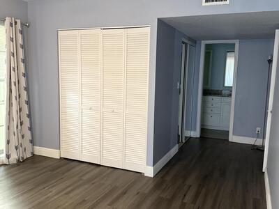 1 N Greenway N, Royal Palm Beach, FL 33411