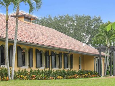 4985 Stables Way, Wellington, FL 33414