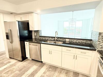 1150 Hillsboro Mile, Hillsboro Beach, FL 33062