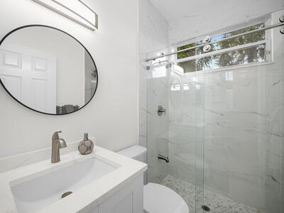 9070 Cypress Hollow Drive, Palm Beach Gardens, FL 33418