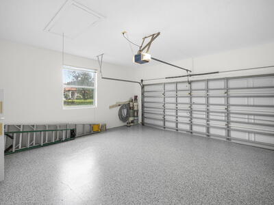 9070 Cypress Hollow Drive, Palm Beach Gardens, FL 33418