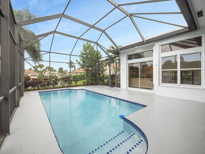 9070 Cypress Hollow Drive, Palm Beach Gardens, FL 33418