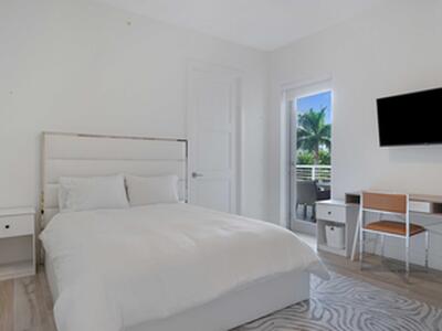 155 E Boca Raton Road, Boca Raton, FL 33432