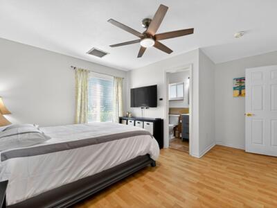 407 Highwood Circle, Jupiter, FL 33458