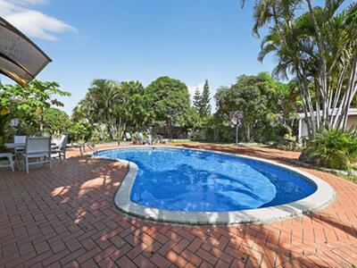 407 Highwood Circle, Jupiter, FL 33458