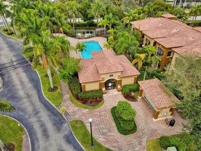 6515 Diamond Springs Terrace, West Palm Beach, FL 33411