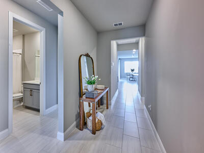 8960 Dahlia Circle, Port Saint Lucie, FL 34986