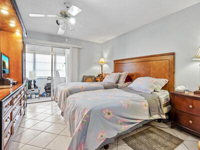 52 Saxony B, Delray Beach, FL 33446