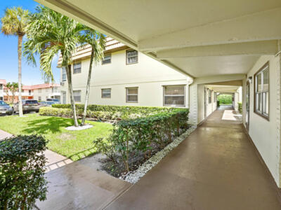 52 Saxony B, Delray Beach, FL 33446