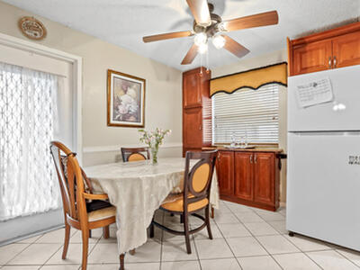 52 Saxony B, Delray Beach, FL 33446