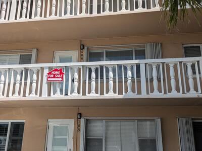 131 Doolen Court, North Palm Beach, FL 33408