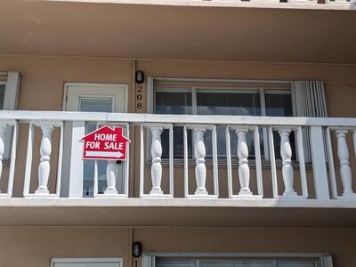 131 Doolen Court, North Palm Beach, FL 33408