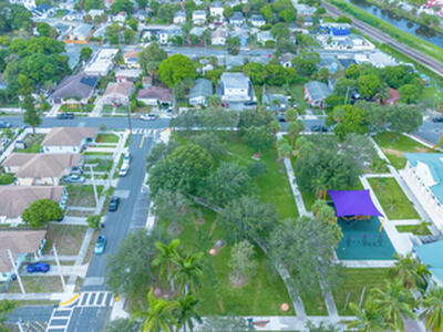 1102 19th Street, West Palm Beach, FL 33407