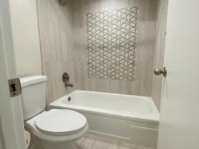 2900 Fiore Way, Delray Beach, FL 33445