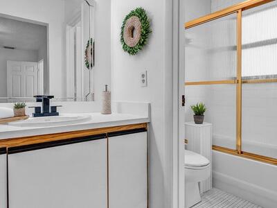 22282 Pineapple Walk Drive, Boca Raton, FL 33433