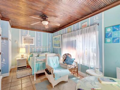 431 37th Street, West Palm Beach, FL 33407