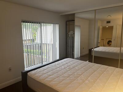 6703 67th Way, West Palm Beach, FL 33409