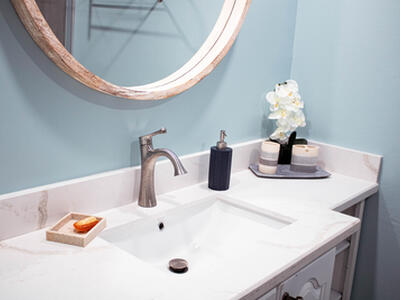 8 Ocean Boulevard Kingston, Out of Country, Out of Country 00000