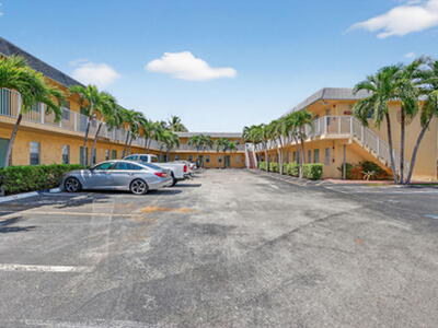 4081 N Dixie Highway, Oakland Park, FL 33334