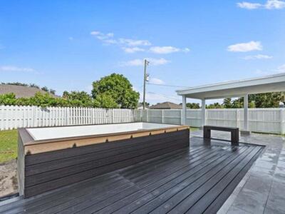 2313 SE Mariposa Avenue, Port Saint Lucie, FL 34952