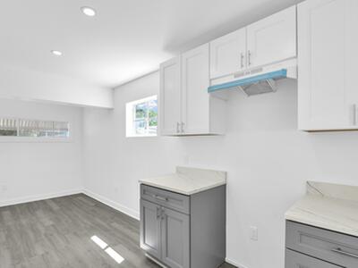 818 N Dixie Highway, Lake Worth Beach, FL 33460